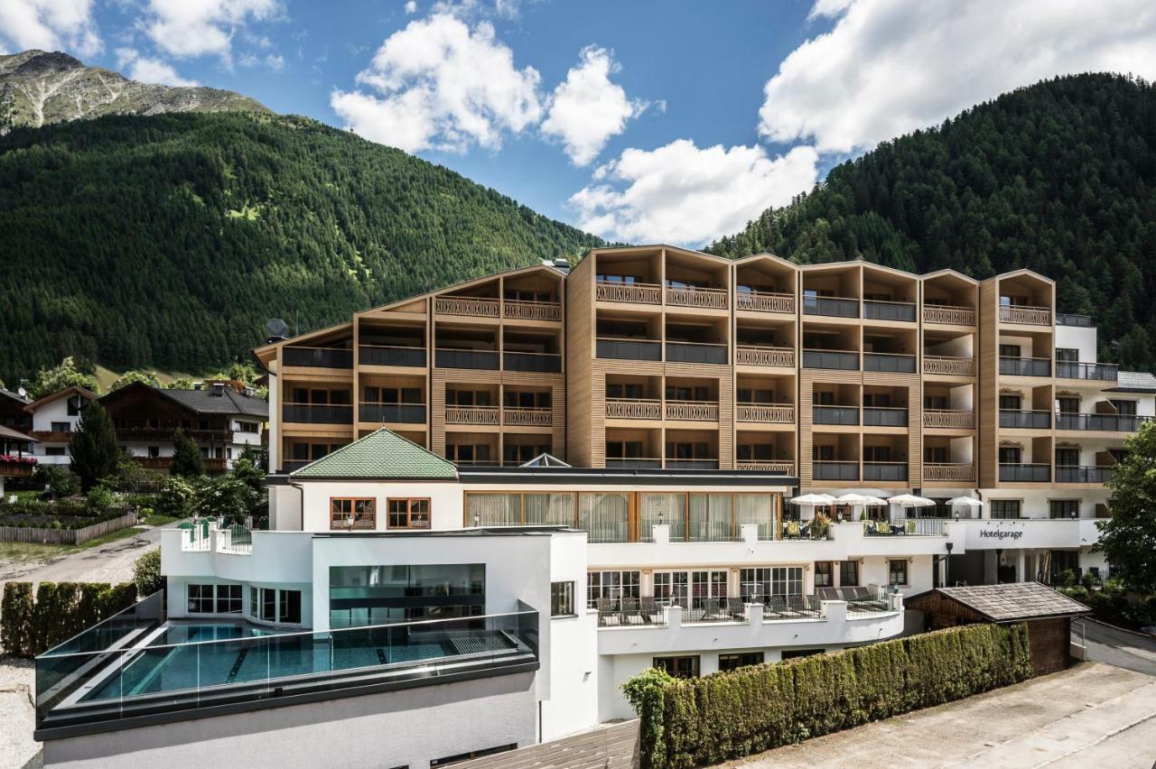Falkensteiner Hotel & Spa Falkensteinerhof Валлес Екстер'єр фото